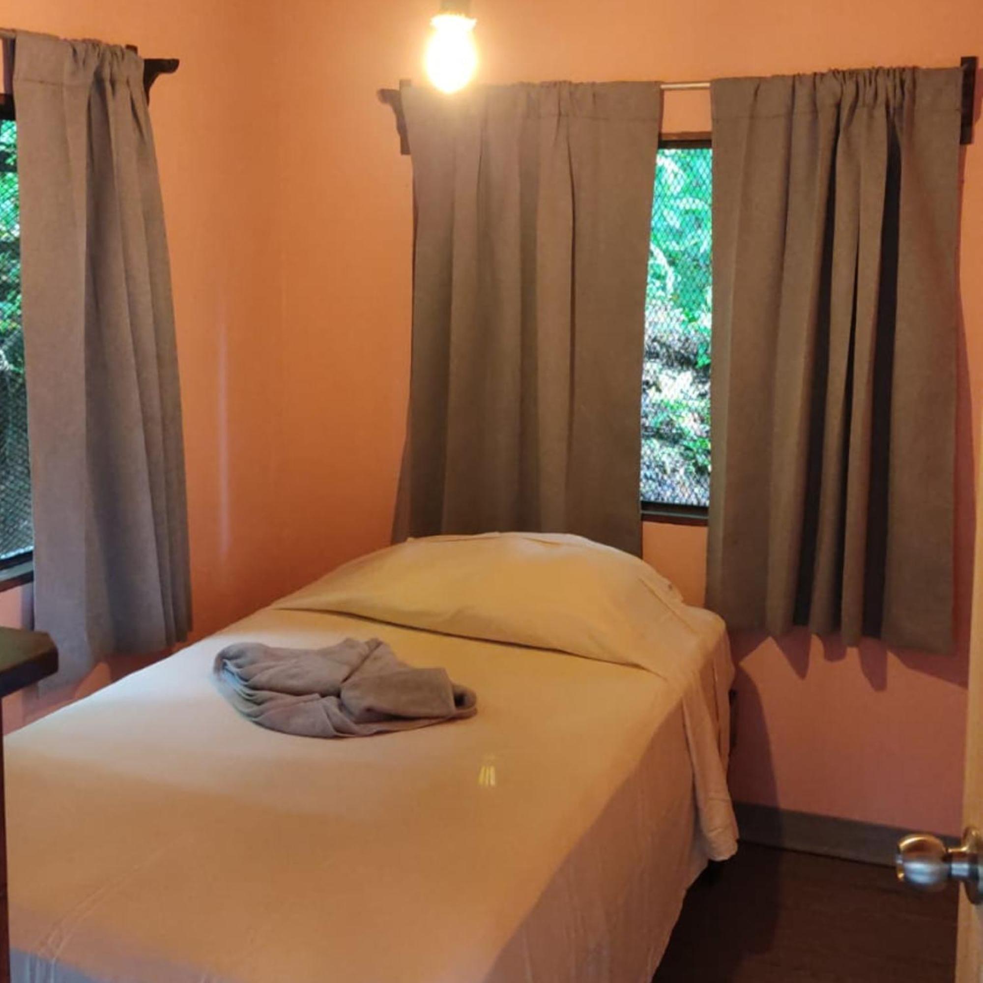 Ecolodge Kalaluna Resort Drakes Bay 외부 사진